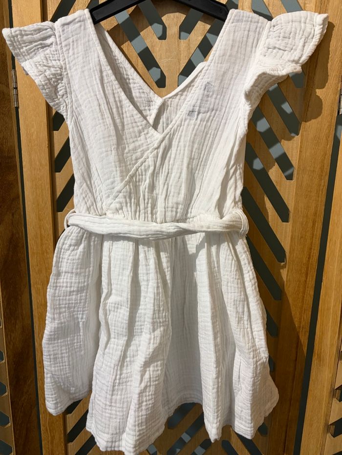 Robe blanche Okaïdi 3a - photo numéro 6