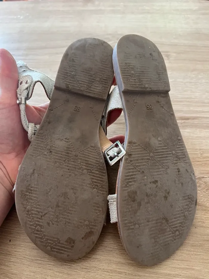 Nu-pieds - photo numéro 4