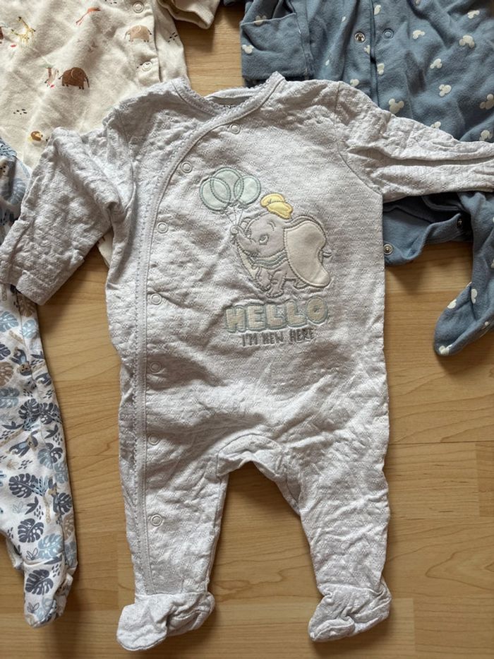 Lot pyjamas 3 mois - photo numéro 2