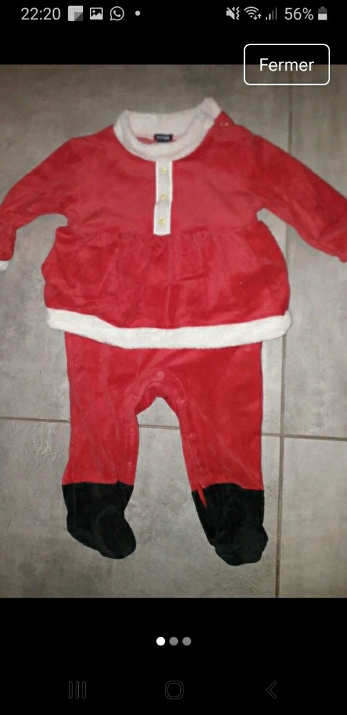 Vetement bebe Babygros père Noël 12 mois Kiabi