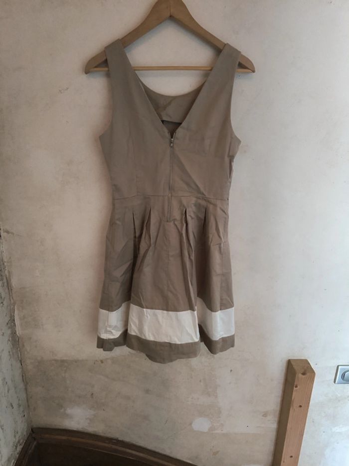 Robe taille 38 - photo numéro 2