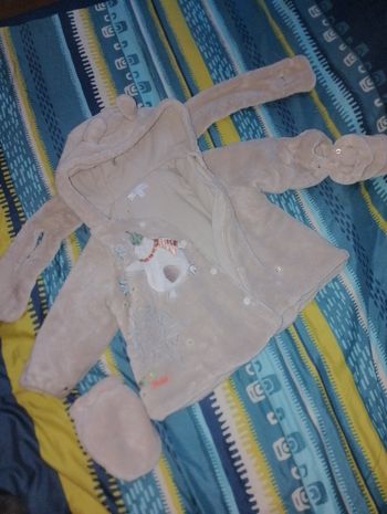 Manteau kitchoun 18 mois avec gants
