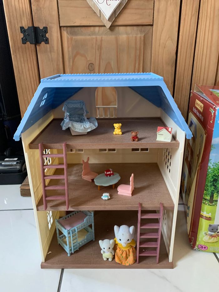 Maison 3 étages Sylvanian - photo numéro 3