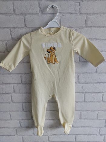 Pyjama Disney taille 9 mois