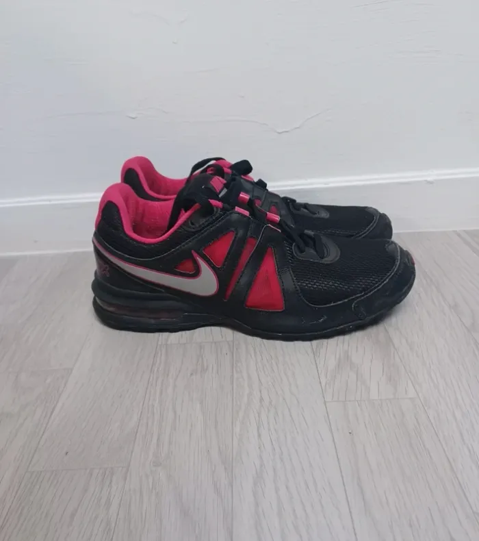 Basket Nike max limitless rouge et noir homme - photo numéro 3