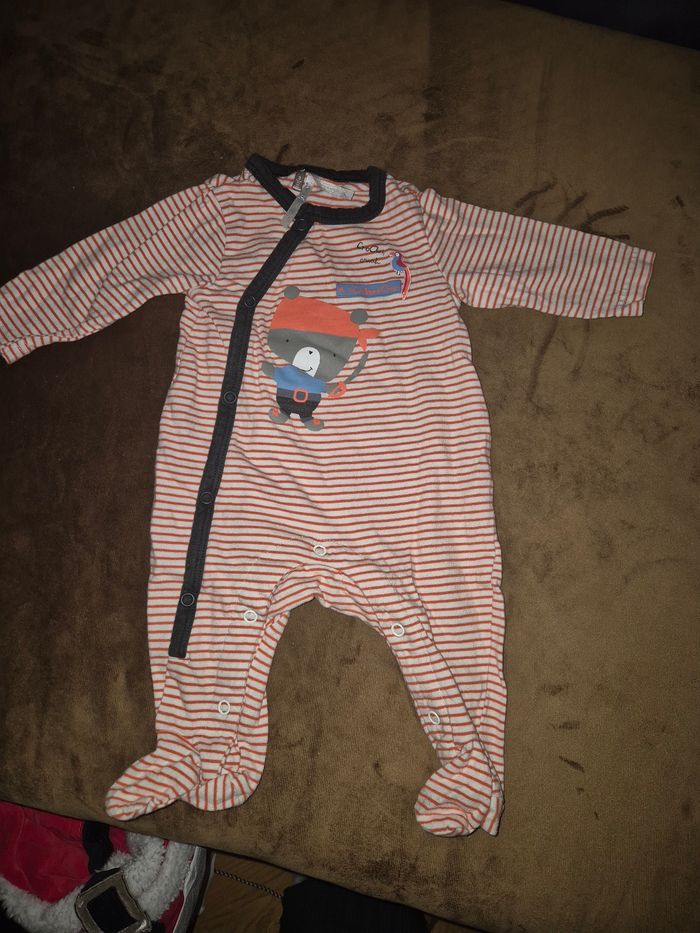 Lot pyjama 10p - photo numéro 5