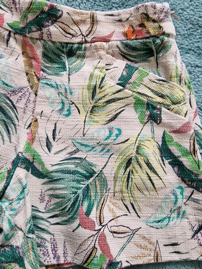 Très joli short 5 ans 110 cm - photo numéro 2