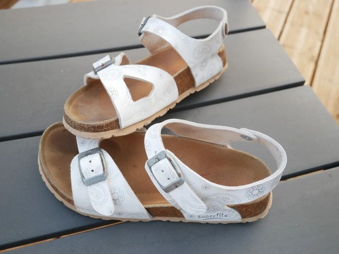 🌼 Sandales Superfit fille – Pointure 34 – Très bon état 🌼