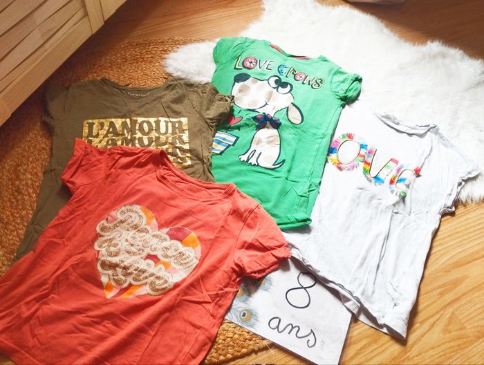Lot t-shirts manches courtes 8ans