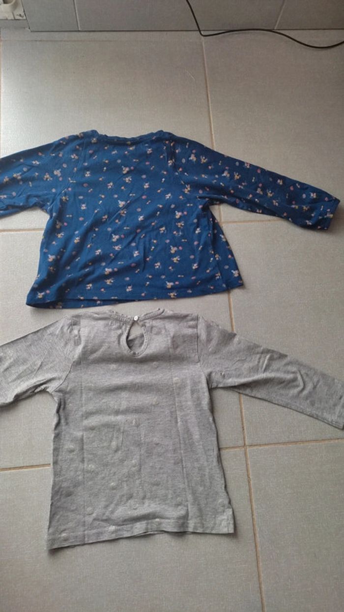 Lot de 2 t-shirts ML T.5 A - photo numéro 2