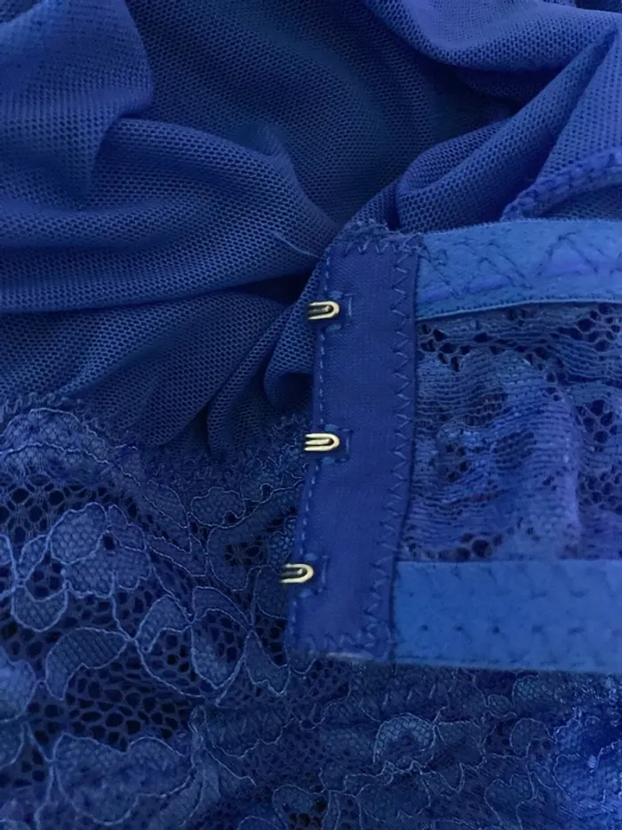 Nuisette transparente bleu - photo numéro 5