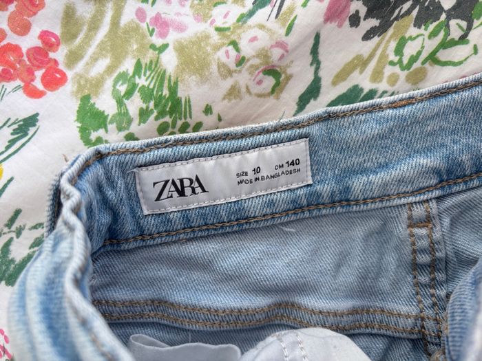 Jeans fille Zara 10 ans TBE - photo numéro 3