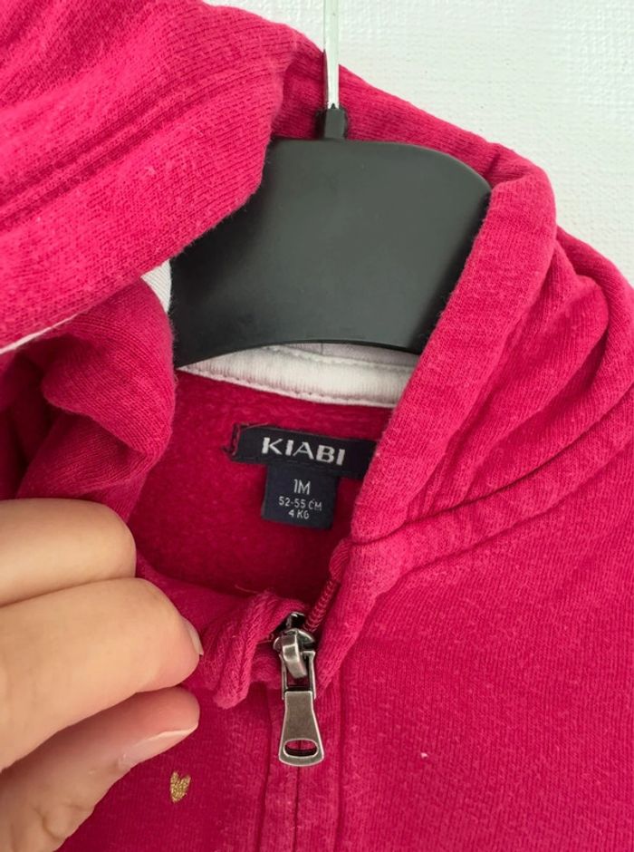 Gilet à capuche - taille 1 mois 🌸 - photo numéro 2