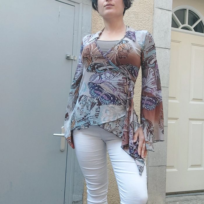 Superbe haut pour taille 38 ou 40