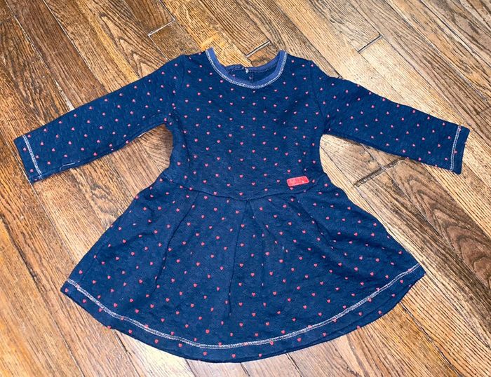 Robe absorba motifs cœurs  18 mois