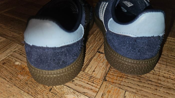 Adidas taille 25 - photo numéro 3