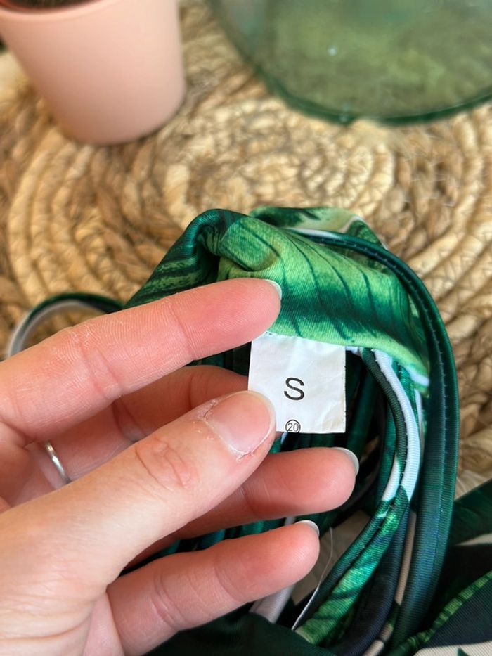Maillot de bain une pièce à motif tropical, taille 36 - photo numéro 7