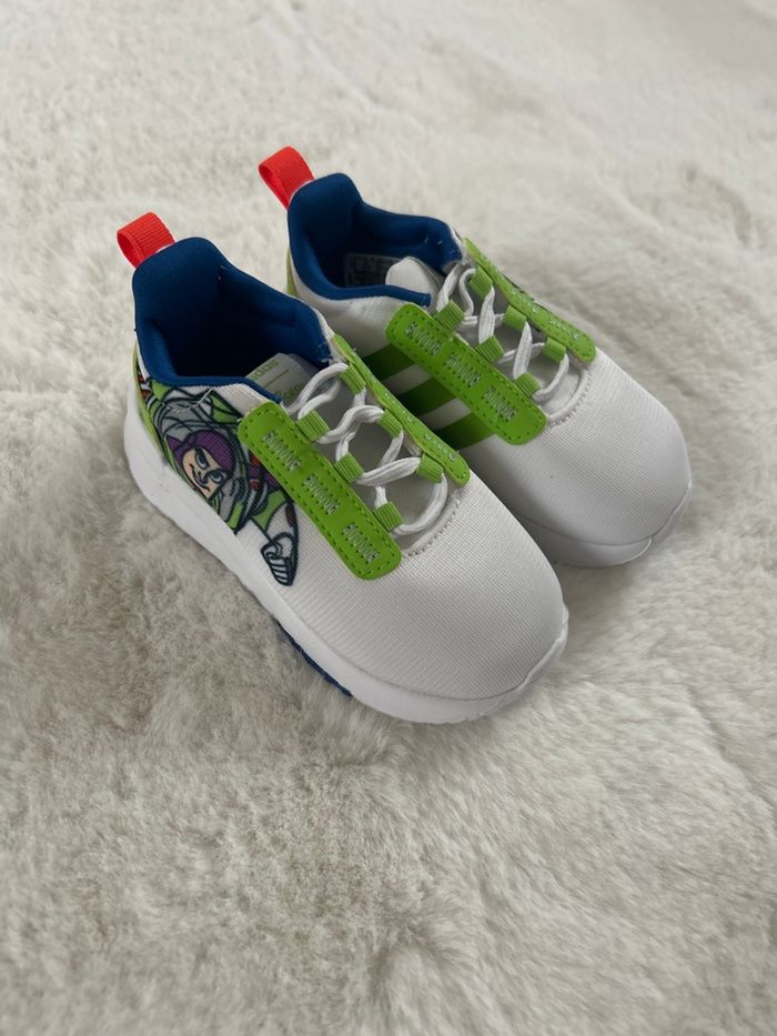 Baskets Adidas feat Disney