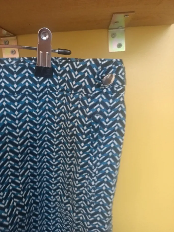 Magnifique short habillée KIABI taille 42 - photo numéro 3