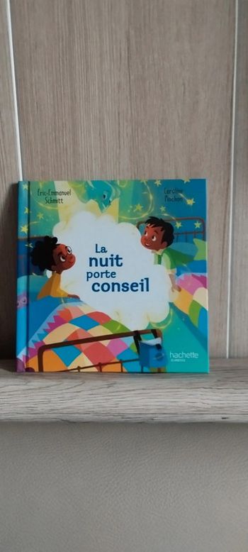 La nuit porte conseil