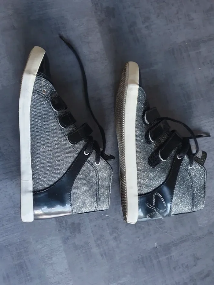 Basket noire et grise - photo numéro 3