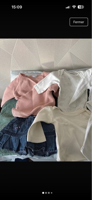 Vêtement fille en taille 1 mois 