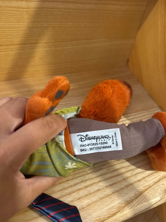 Peluche Disney renard zootopie - photo numéro 3