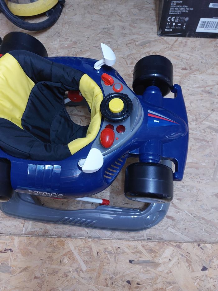 Trotteur formula baby - photo numéro 2