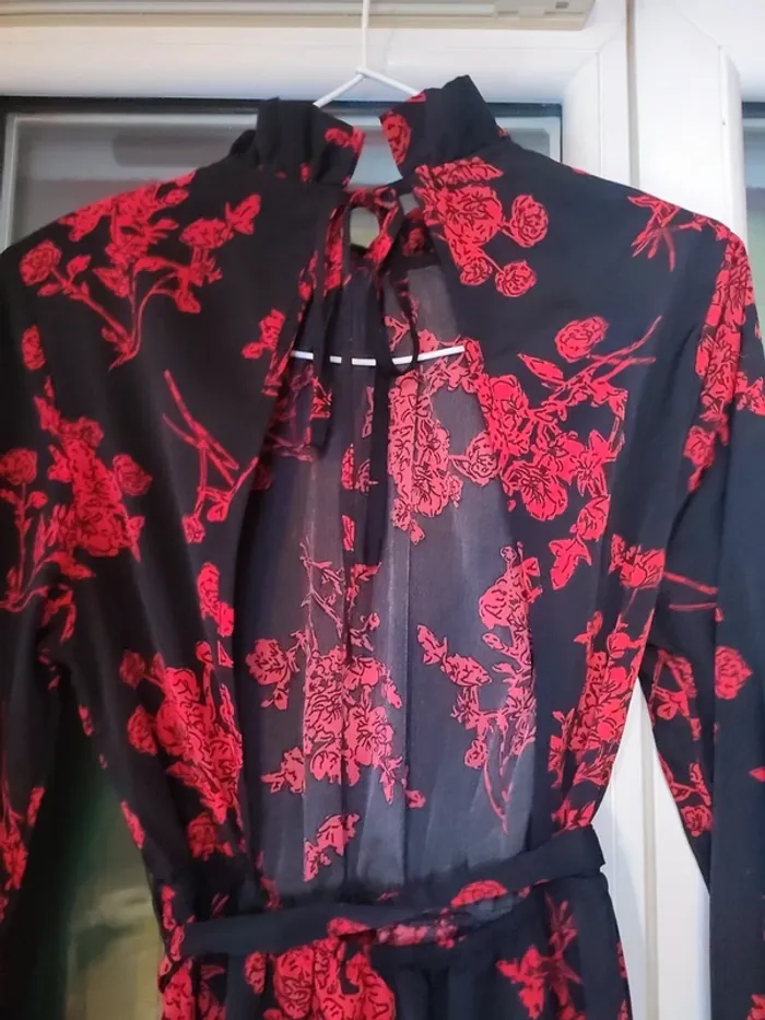 Robe dos nu - photo numéro 6