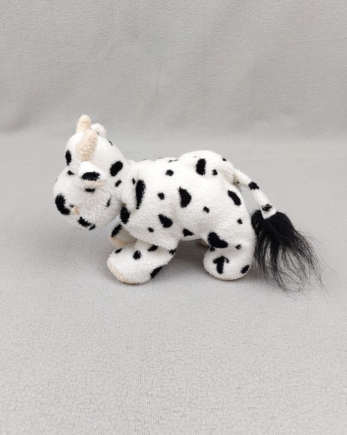 Peluche doudou petite vache blanc noir beige éponge 20 cm - photo numéro 2