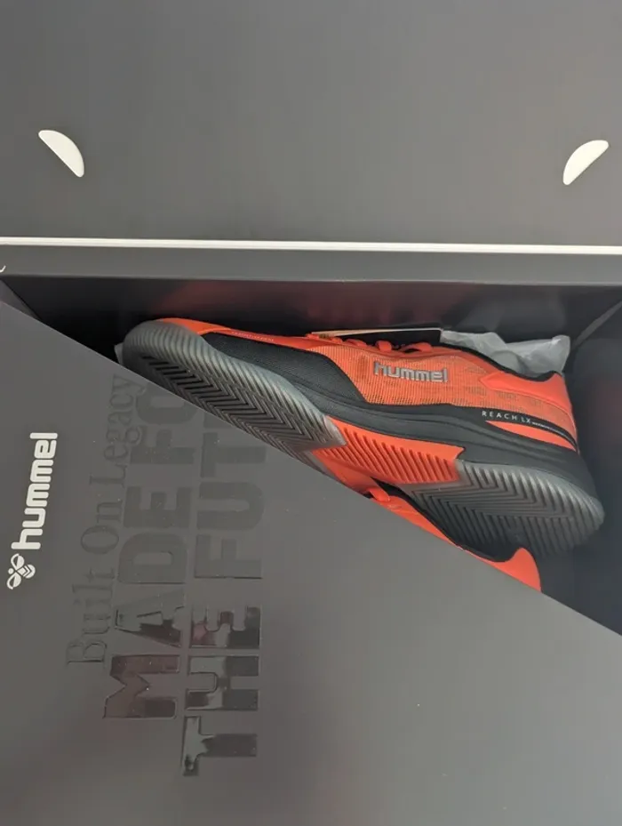Hummel taille 42 - photo numéro 2