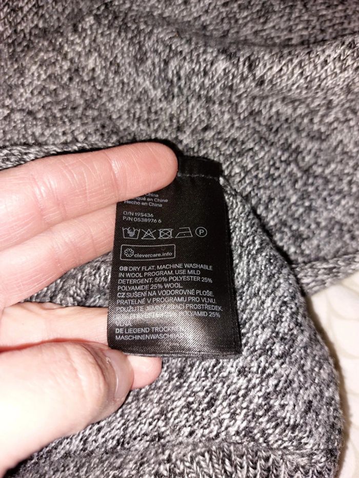 Pull h&m - photo numéro 3