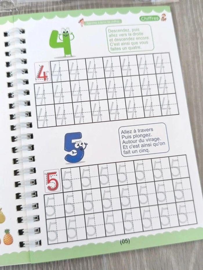 Cahier d'écriture magique" Numéro " - photo numéro 4