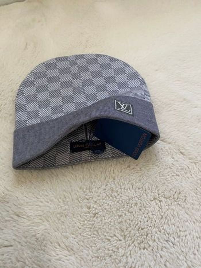 Bonnet - photo numéro 3