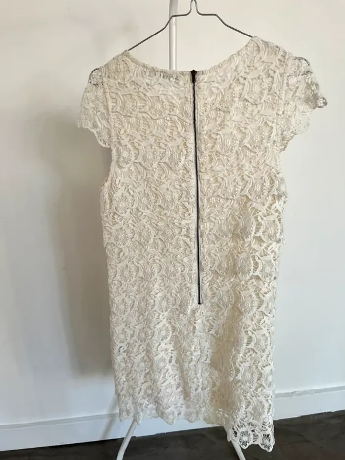 Robe blanc crème dentelle See by Chloé - photo numéro 2