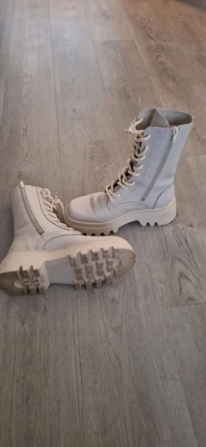 bottines Sinéquanone en cuir de couleur crème - photo numéro 8