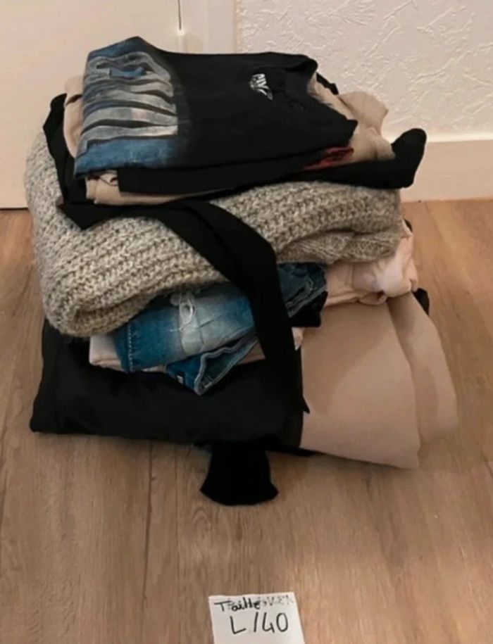 Lot de vêtements
