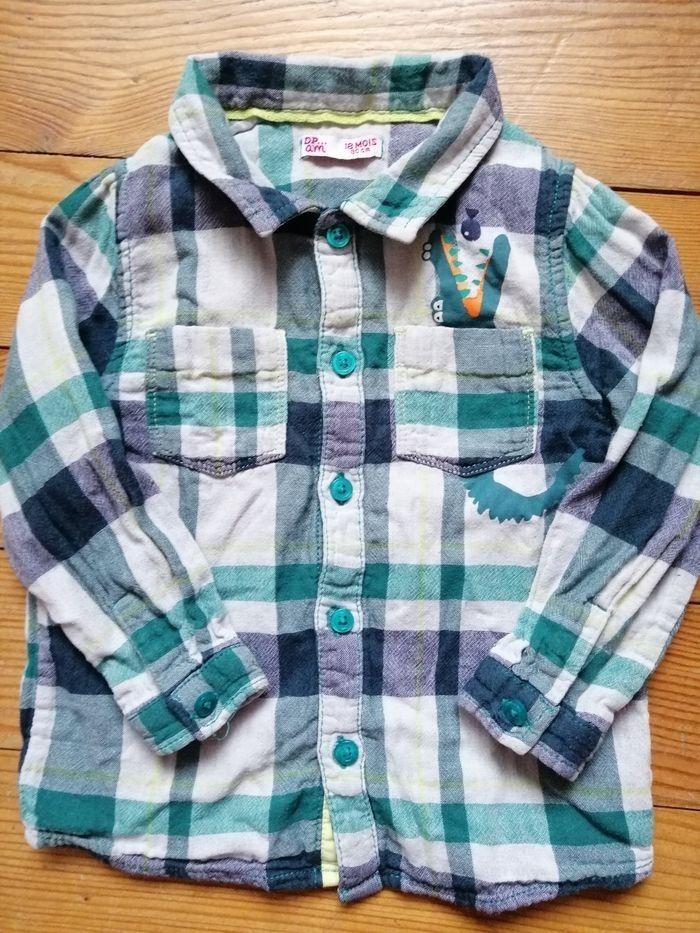 Lot 3 chemises 18 mois - photo numéro 2