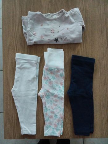 Lot vêtements fille 12  mois