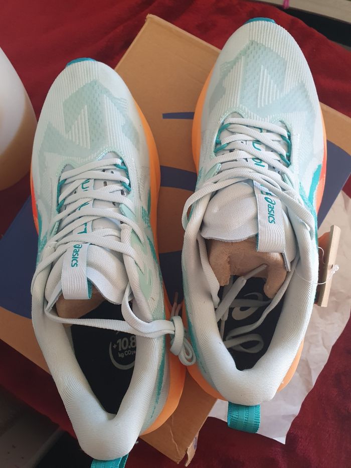 Basket Asics novoblast 42.5 neuves - photo numéro 10