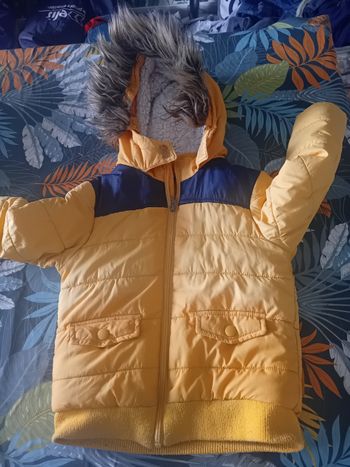 Doudoune garçon/fille de la marque TEX, taille 4-5 ans.
