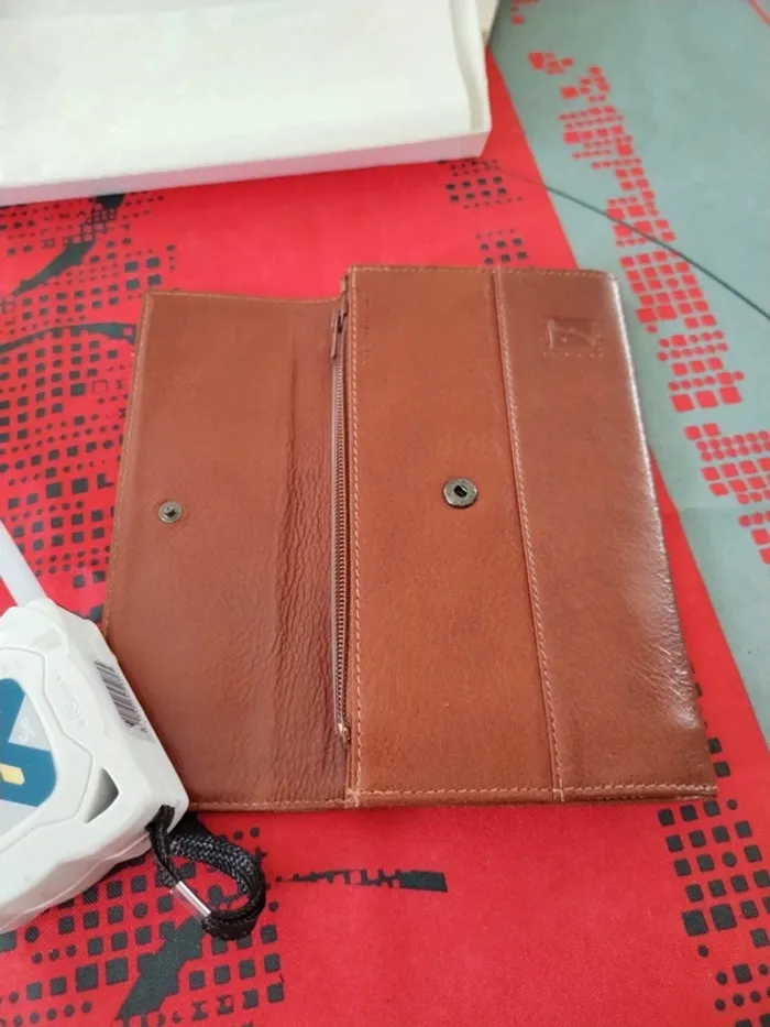 Porte feuille cuir véritable - photo numéro 2