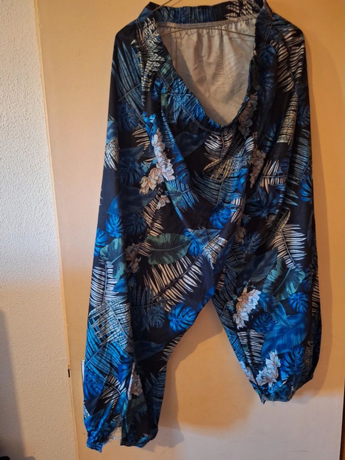 Pantalon fleuri