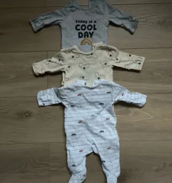 Lot pyjama Kiabi 1 mois