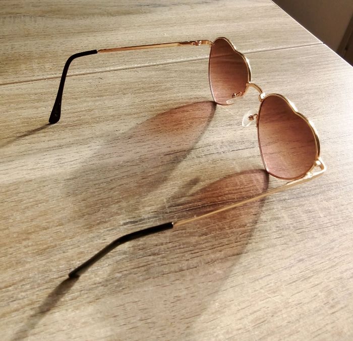 Lunette de soleil cœur - photo numéro 3