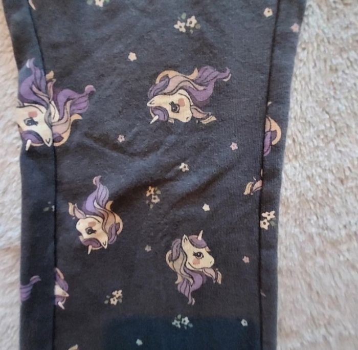 Ensemble C&A licorne (pull+ legging évasé) - photo numéro 7