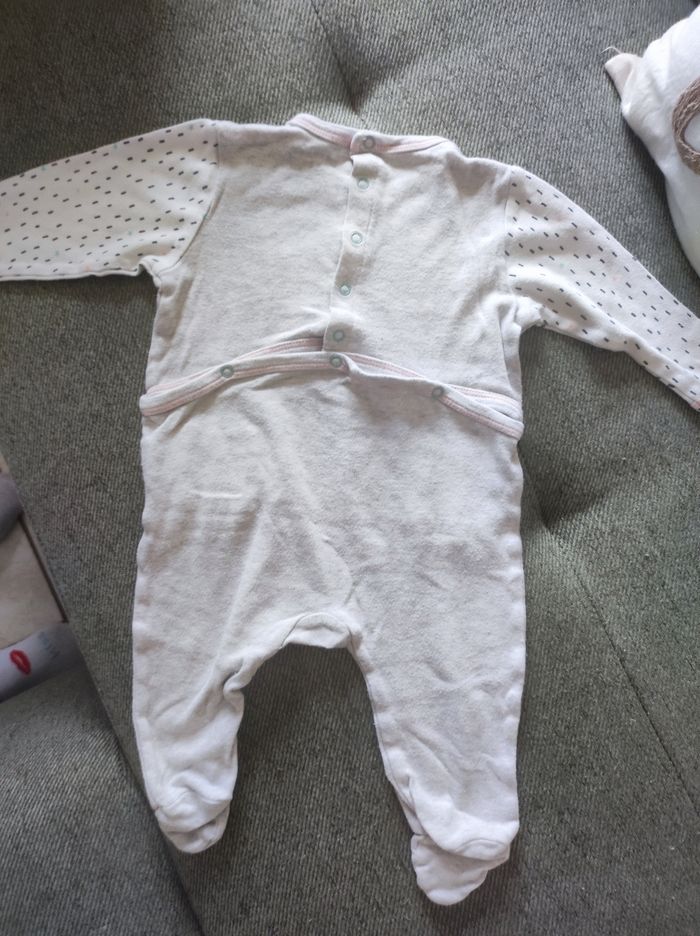 Pyjama 6 mois - photo numéro 4