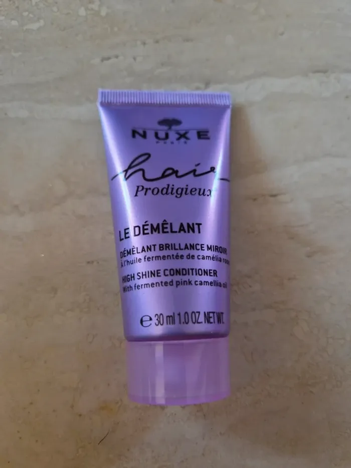 Nuxe Hair prodigieux le demelant