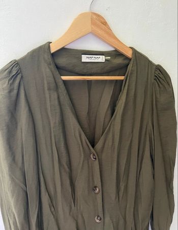 Robe kaki