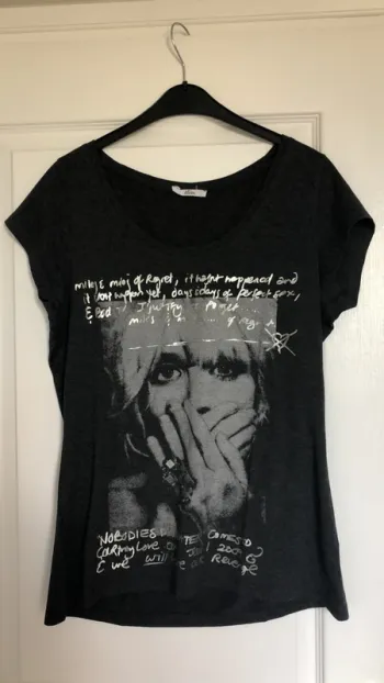 Tee-shirt